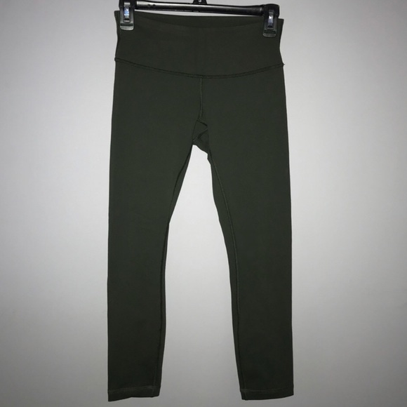 lululemon athletica Pants - Lululemon Wunder Under Leggings